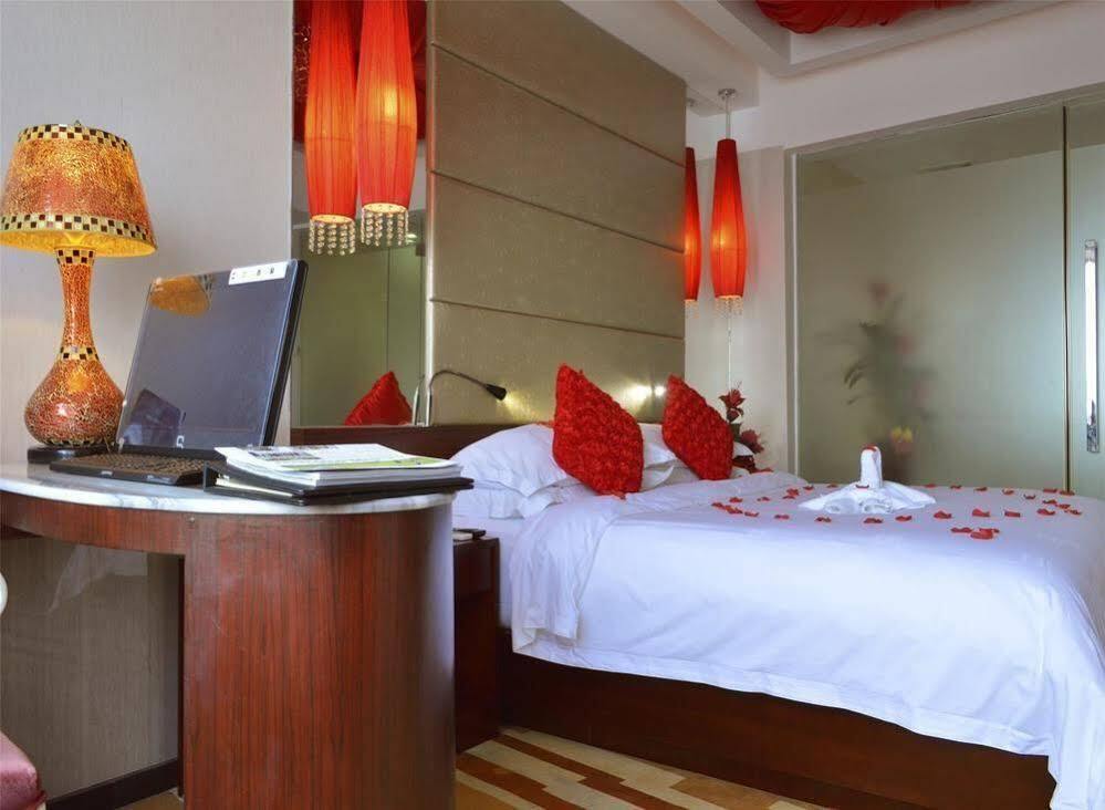 Huangma Holiday Hotel Хайкоу Екстер'єр фото